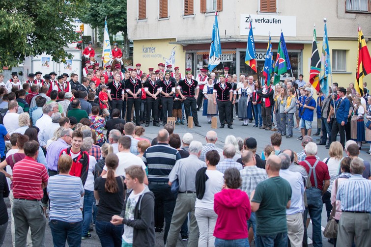 Einzug