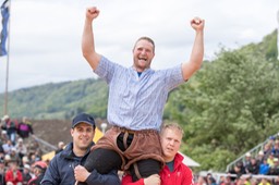 Festsieger