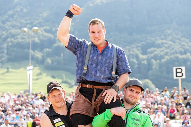 Festsieger