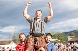 Festsieger